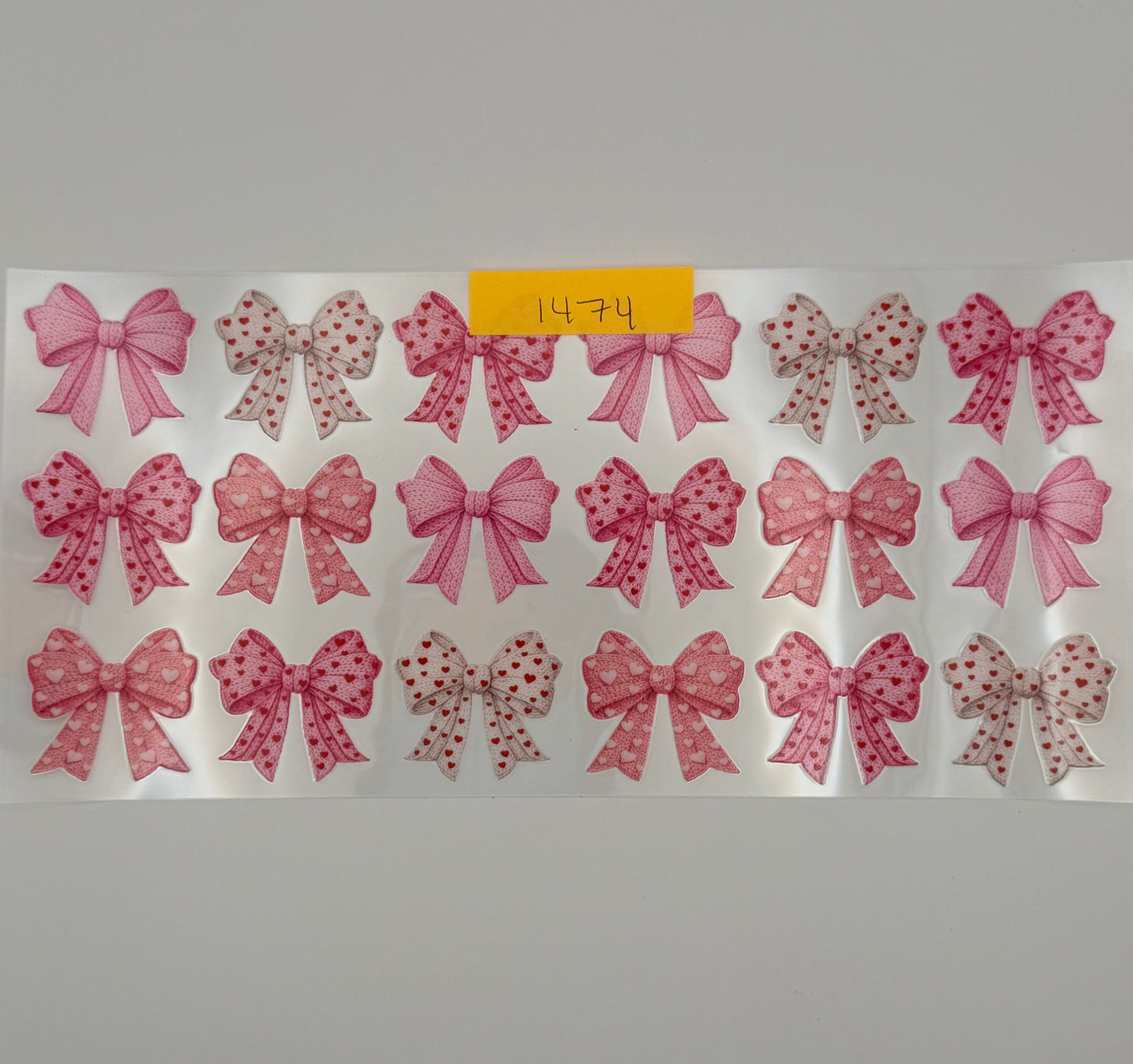 pink bows with hearts