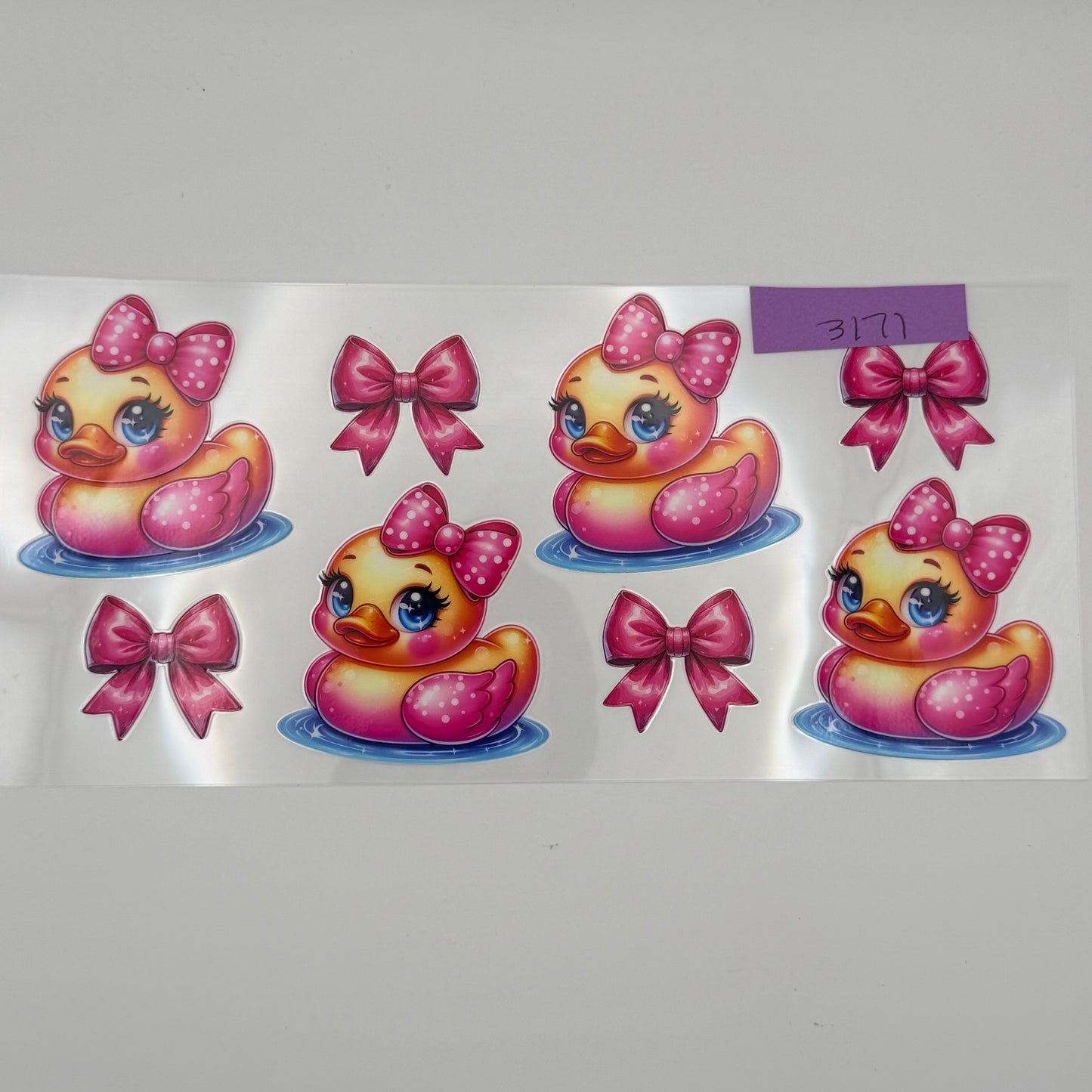 Pink bows little duckies
