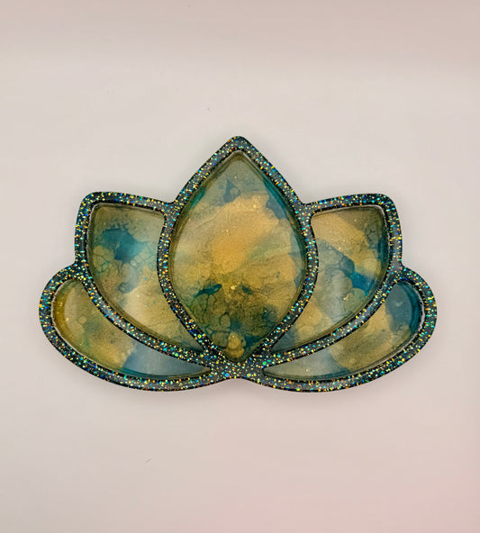 Green and gold lotus shaped resin tray