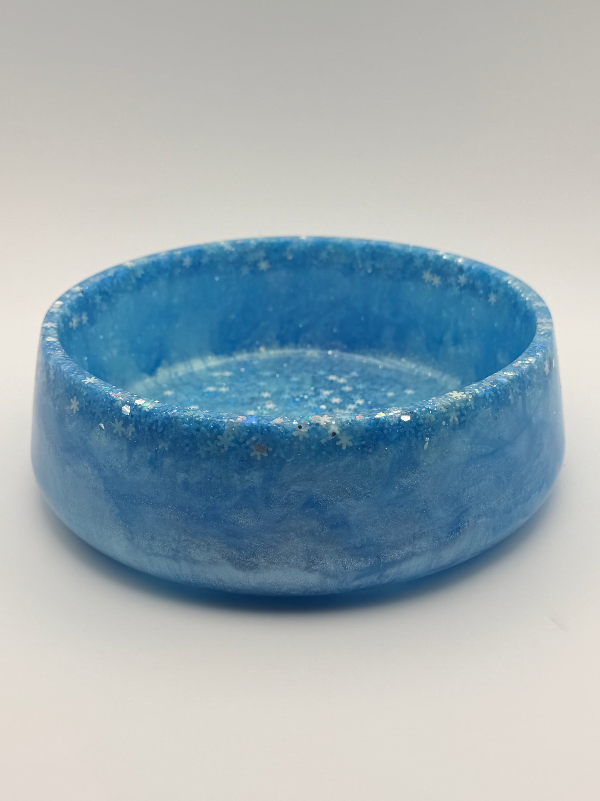 Medium size blue bowl with glitter