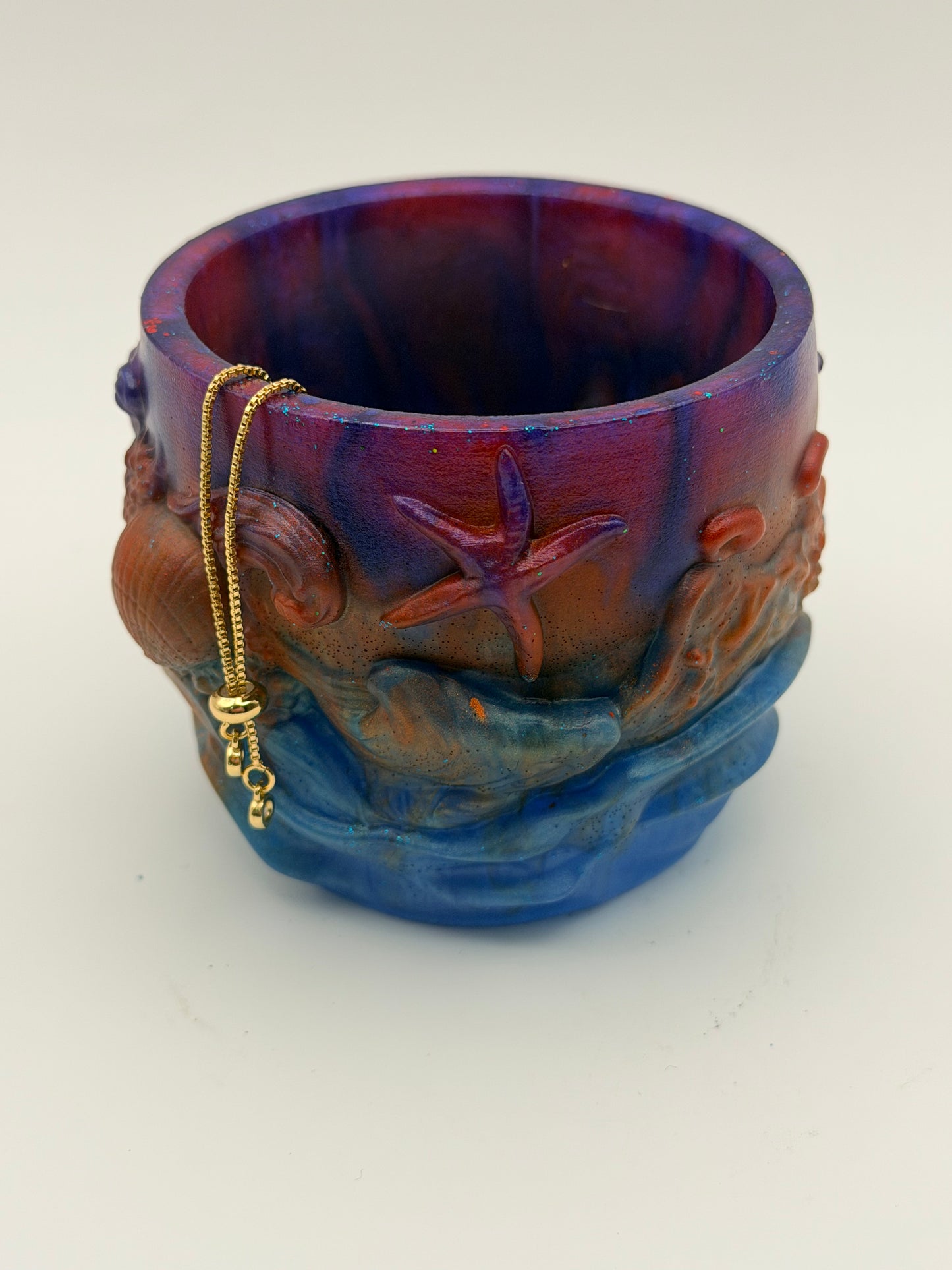 Multicolor Coastal Vibes Container