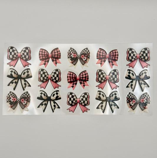 Checkered bows