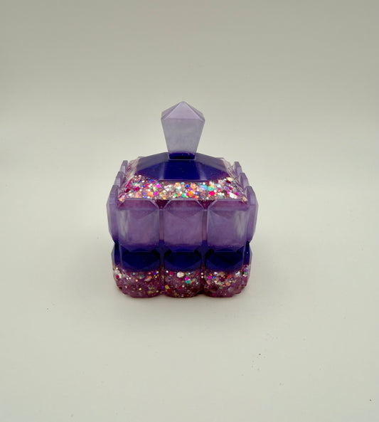 small square container
