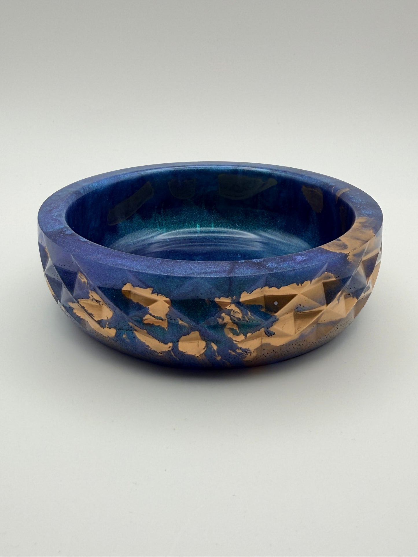 colorshifting bowl