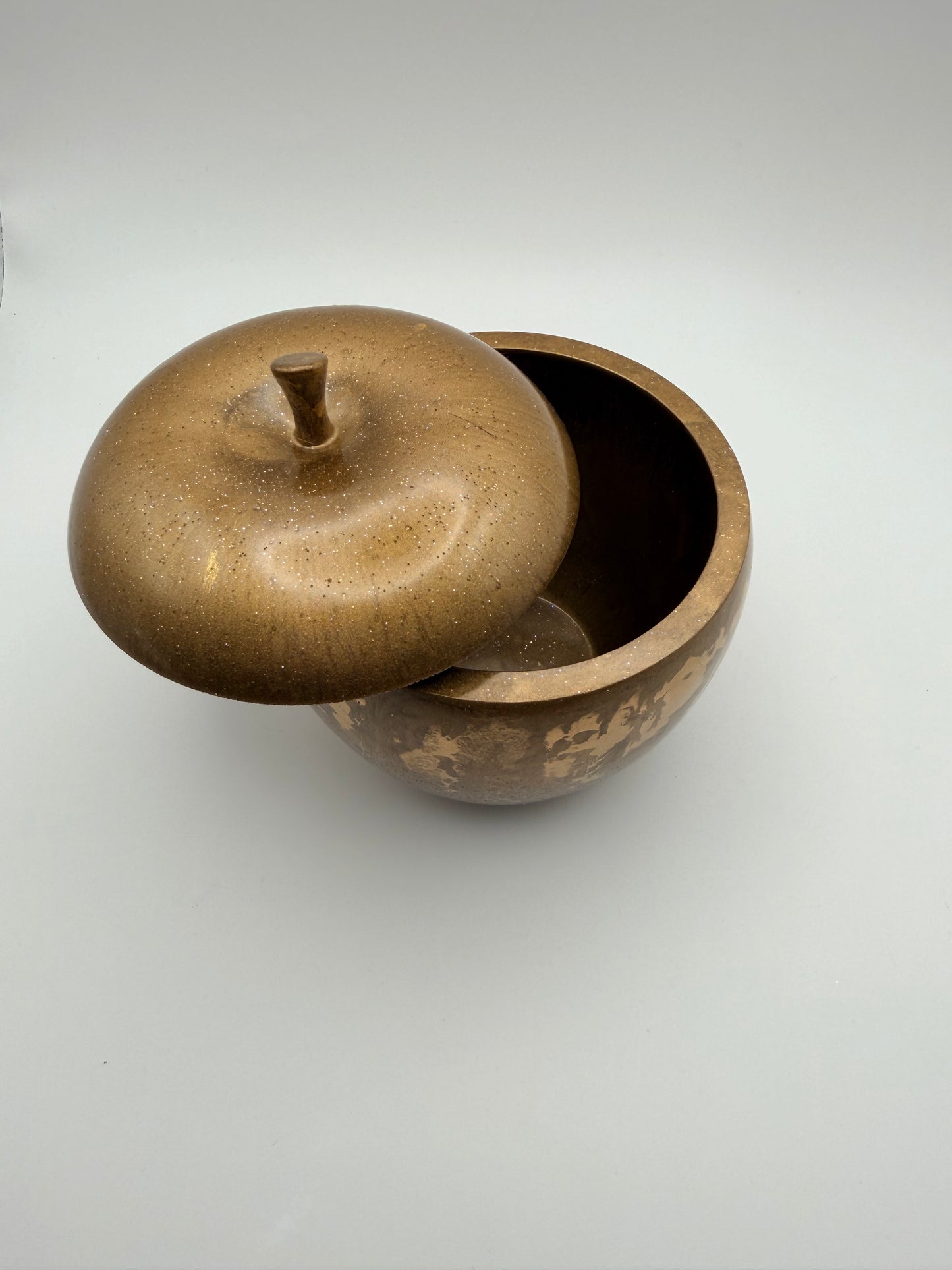 Golden Apple Container
