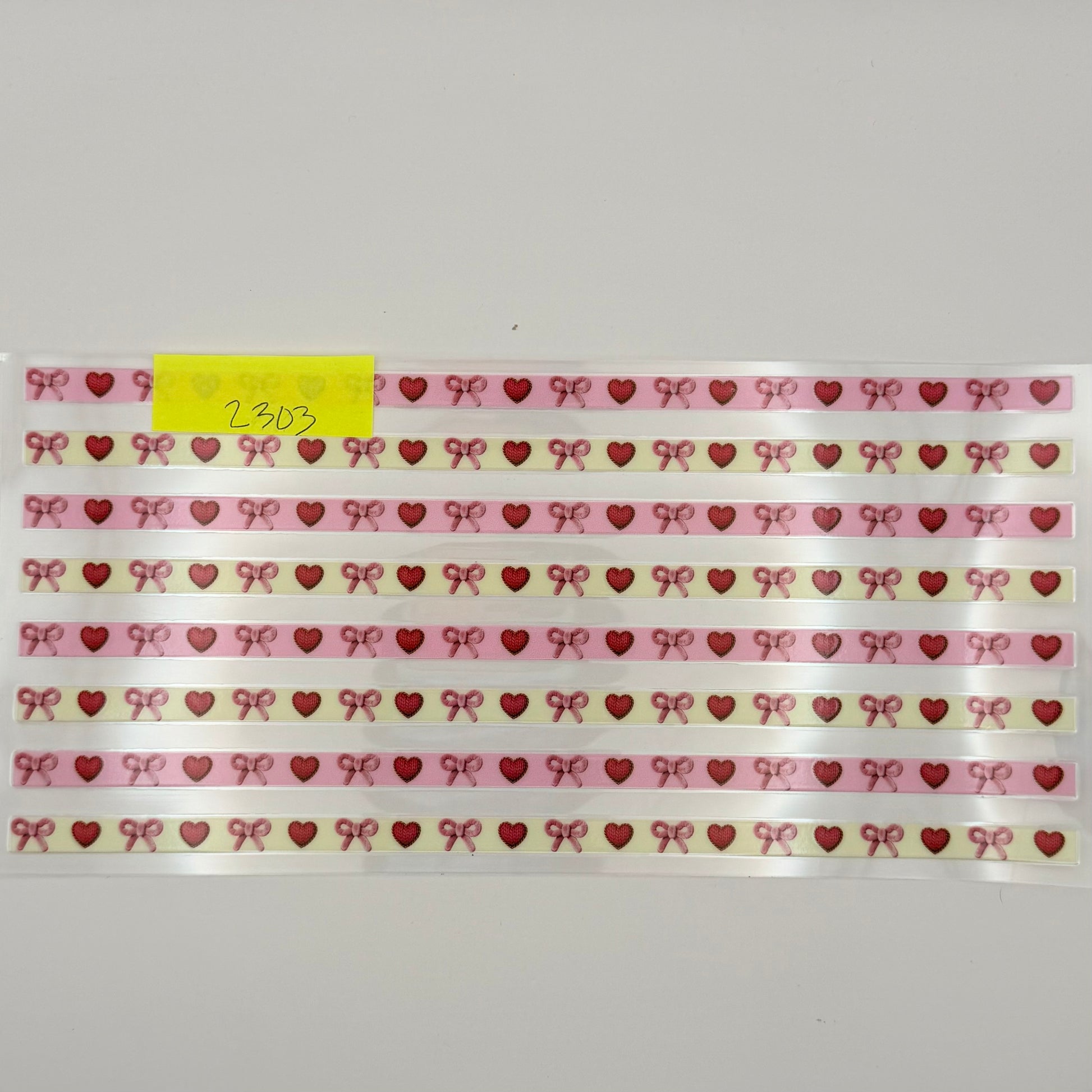yellow lines, hearts and bows