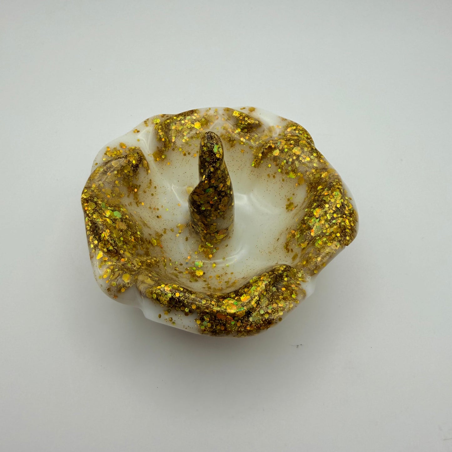 Small Flower Shaped Ring Holder