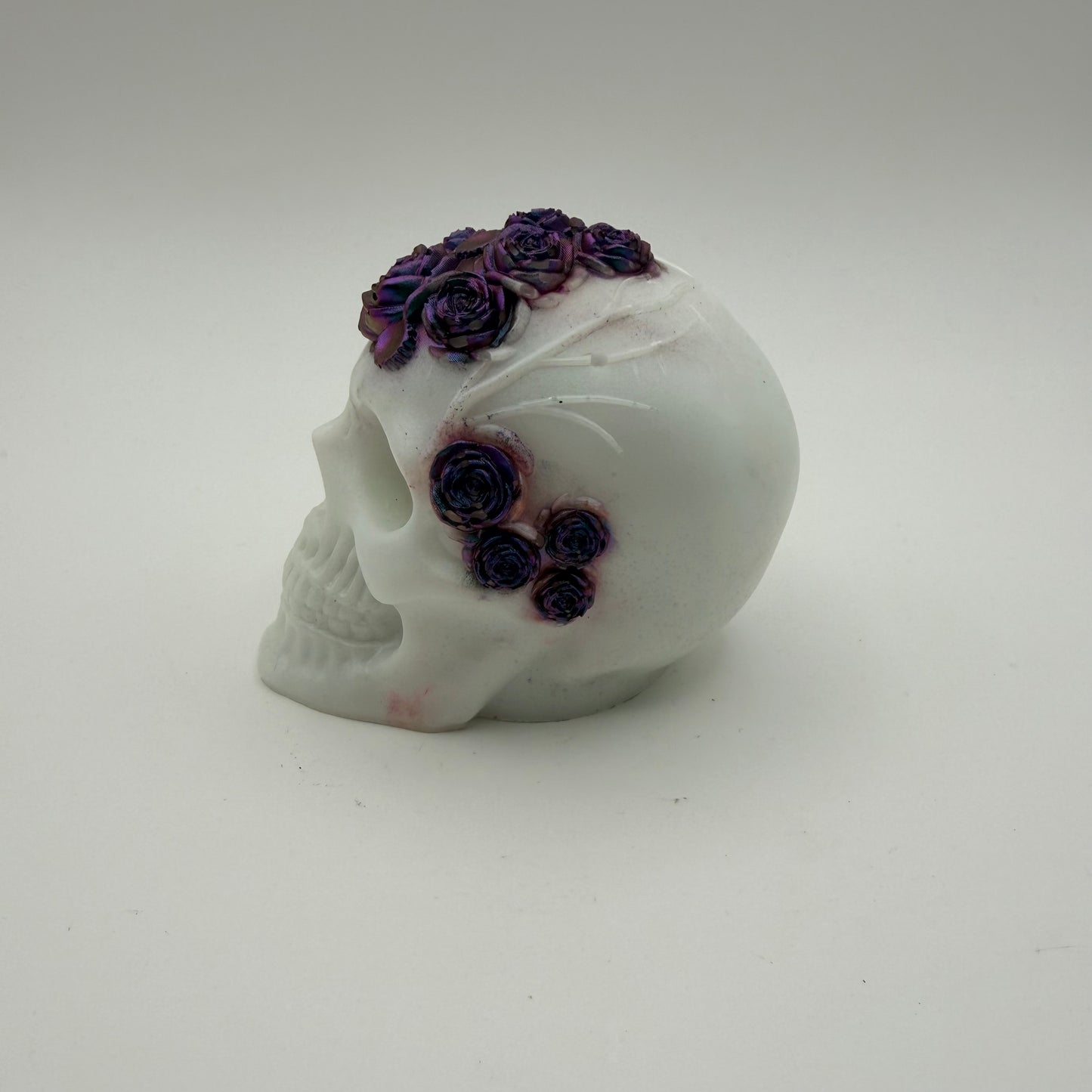 Super Cool Small Skull with Color-shifting Flowers