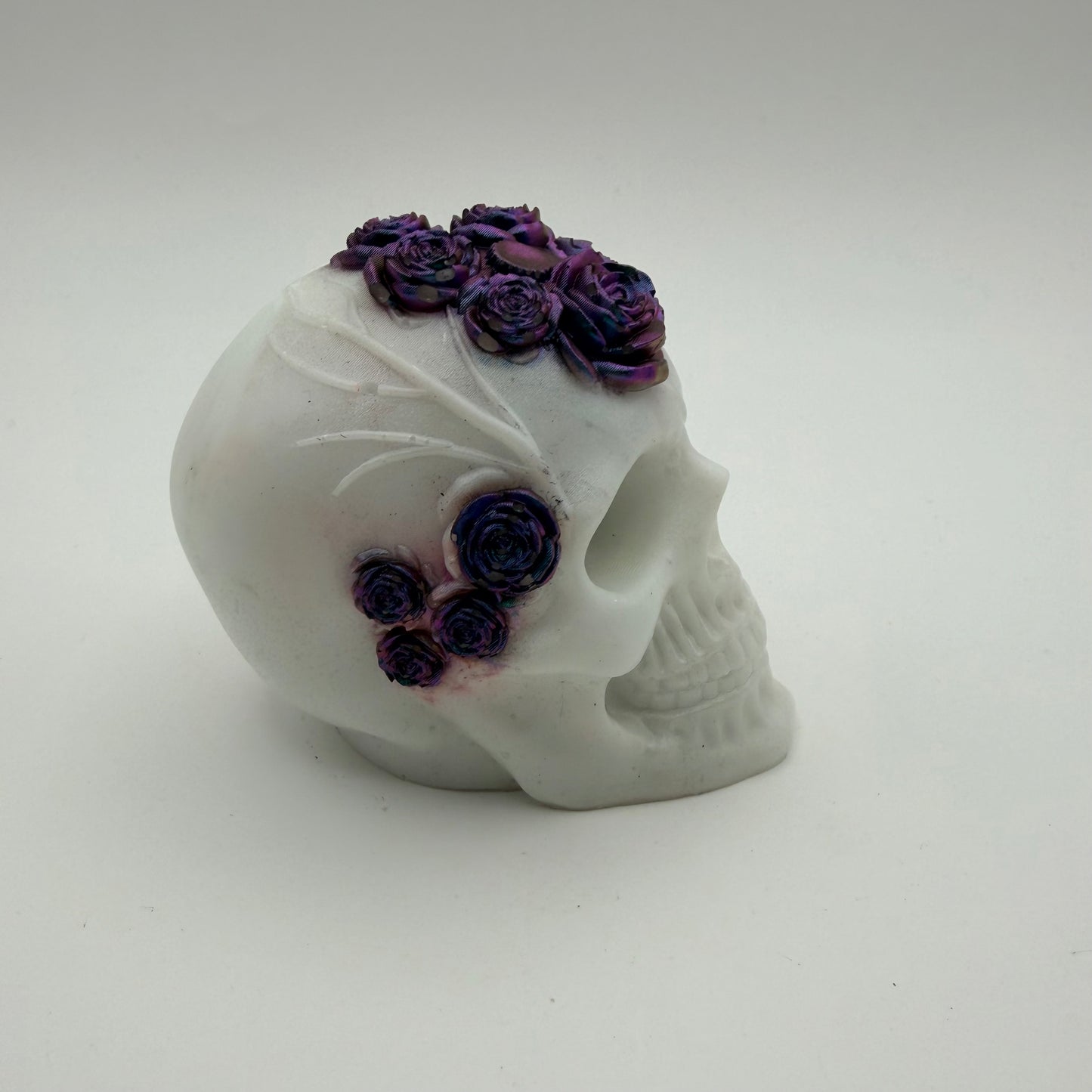 Super Cool Small Skull with Color-shifting Flowers