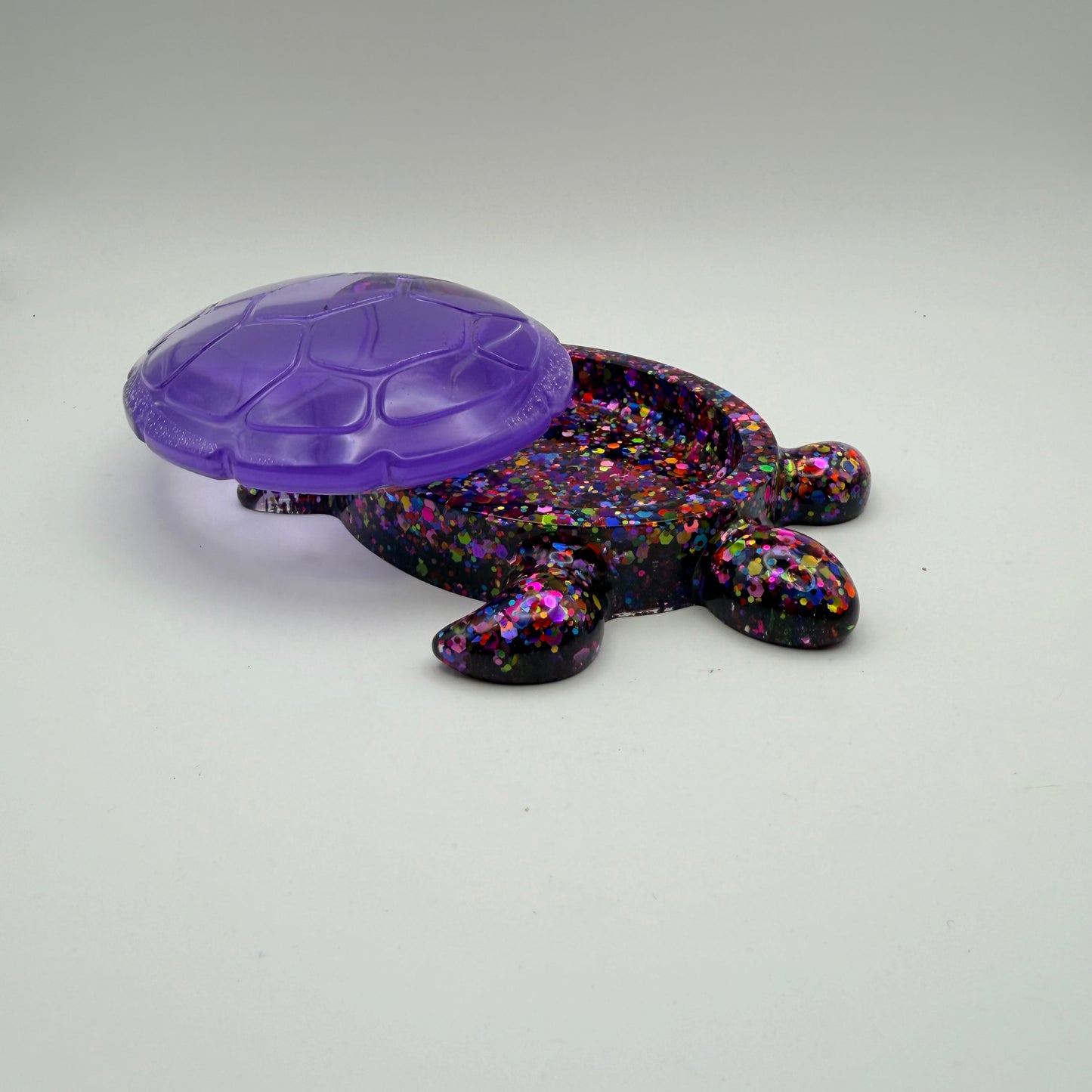 Purple Sea Turtle Dish with Lid