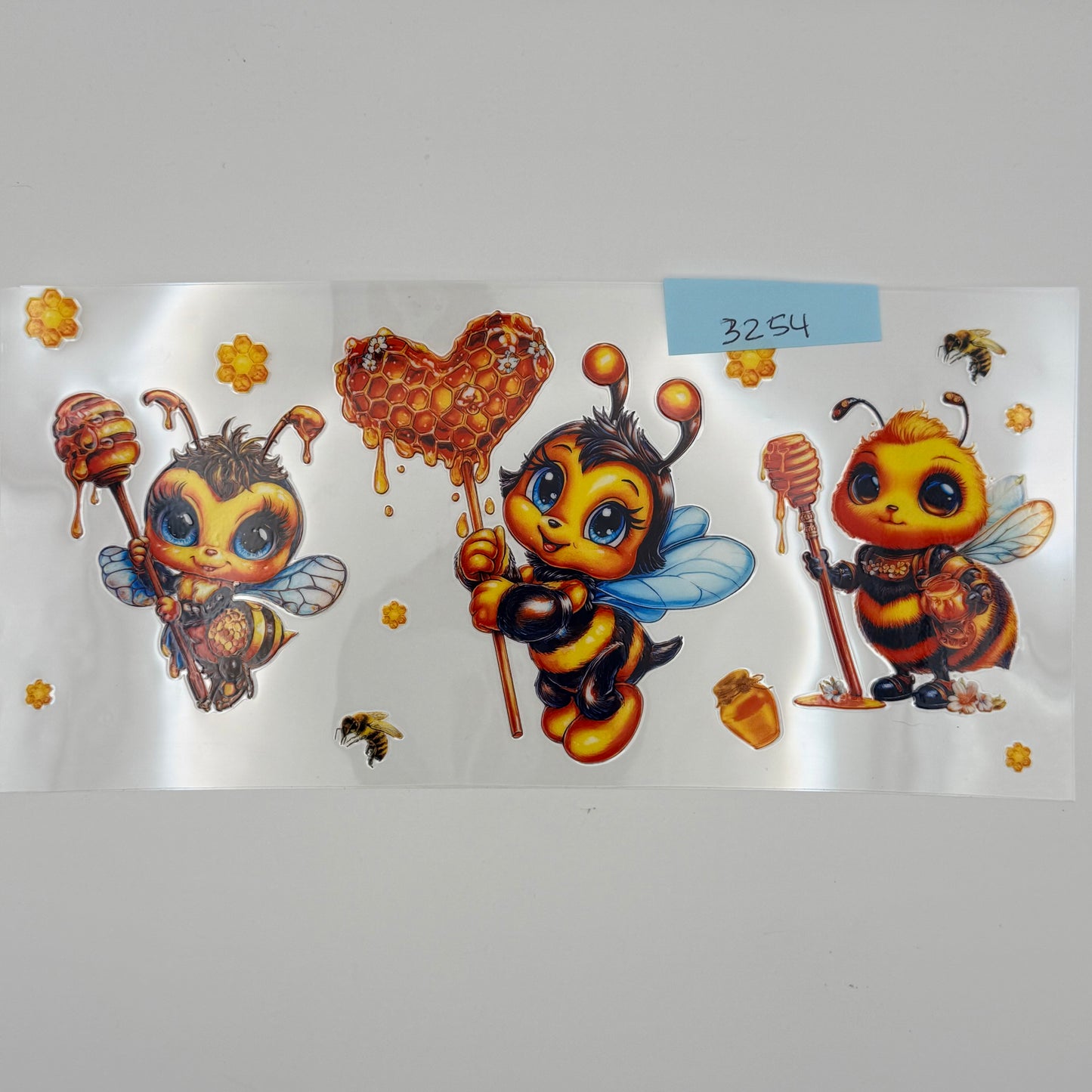 Honey bees with honeycomb