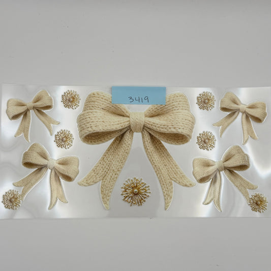 Crochet bows and flowers